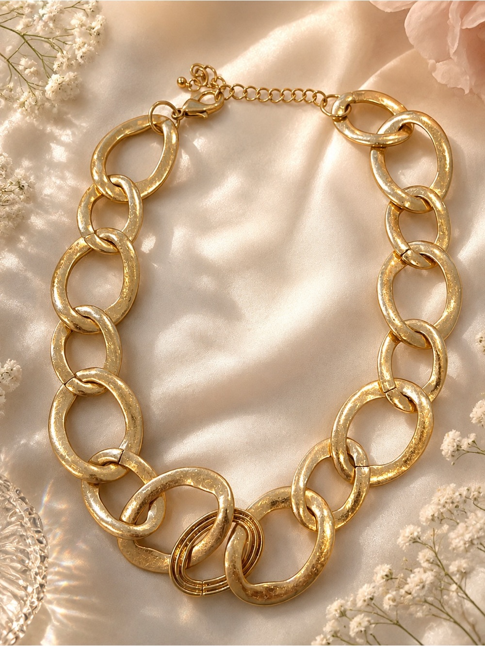 Gold Chunky Link Necklace -